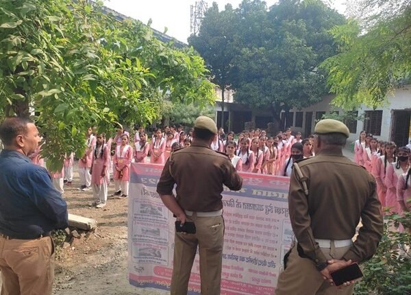 Today on Tuesday, under the direction of Superintendent of Police, under the guidance of Additional Superintendent of Police and Area Officer