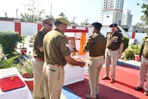 Superintendent of Police pays tribute to Bhimrao Ambedkar on his Pari Pari Nirvana Diwas