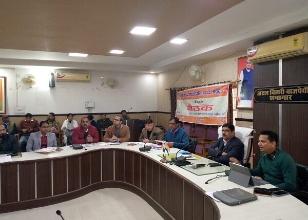 Badaun: Common people should get better health services: DM Manoj Kumar