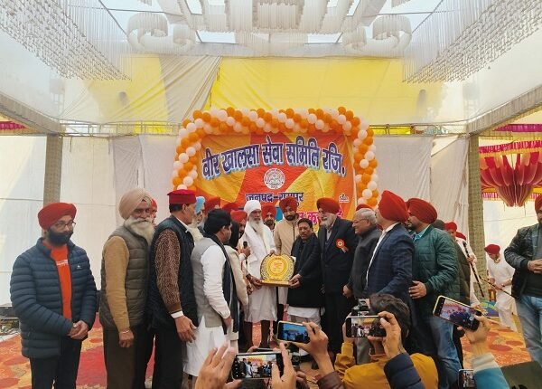 Rampur: Veer Khalsa Seva Samiti celebrated its 20th foundation day with great pomp.