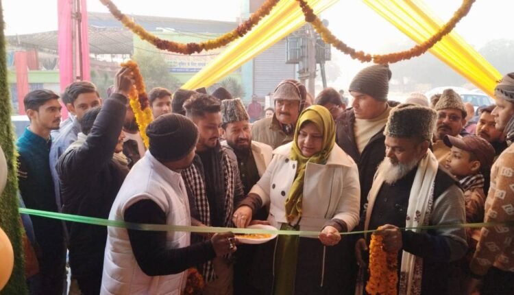 Chairman Fatma Raza inaugurated CBS Fitness Gym by cutting the ribbon.