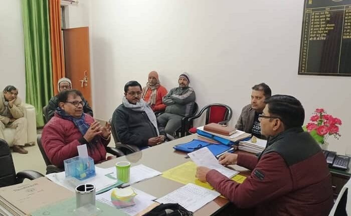 Law can ruin the lives of drivers: Omkar Singh