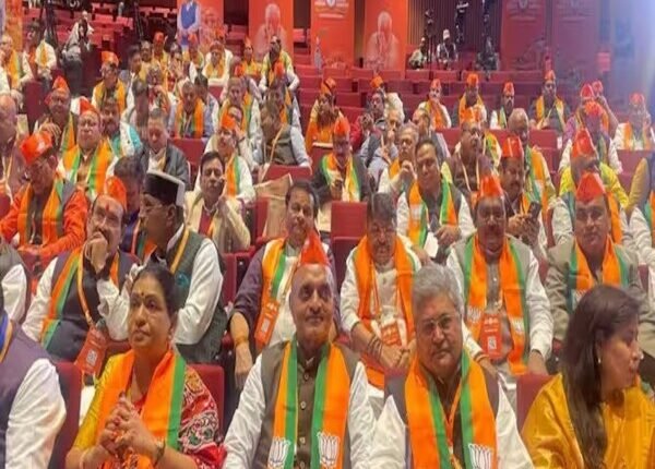 BJP's two-day national convention begins at Bharat Mandapam, all senior BJP leaders including PM Modi present