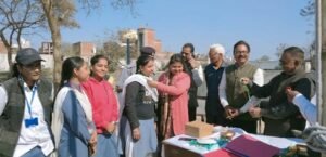 Badaun: Rovers Rangers set up a tent city and prepared food without utensils.
