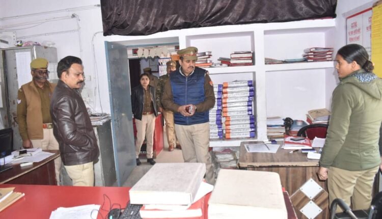 Senior Superintendent of Police, Badaun District, Alok Priyadarshi did a surprise inspection of the Civil Lines police station.
