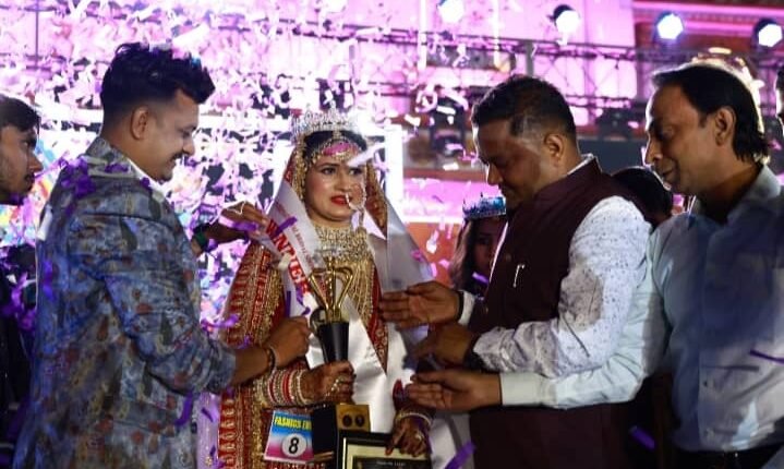 Grand finale of International Bridal Show concluded, Rosie Yadav became the winner