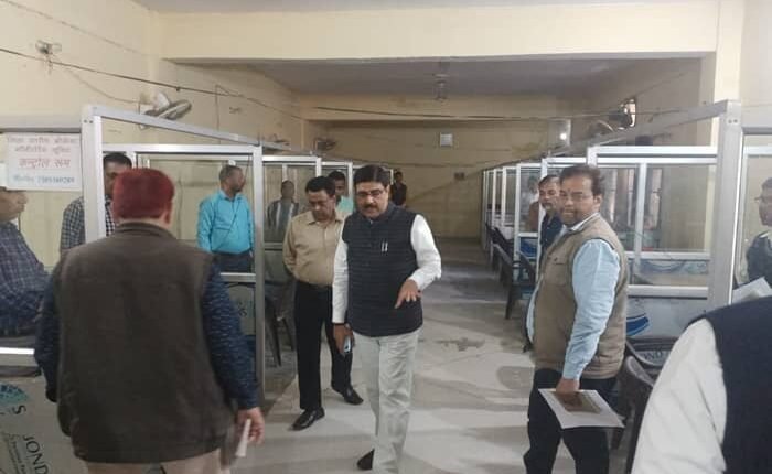 In view of the implementation of CAA law, the district police and paramilitary force conducted a route march.