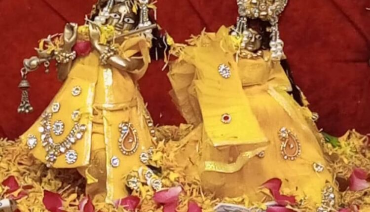 Evening took place in Vrindavan, All India Hindu Personal Law Board organized Holi meeting and felicitation ceremony