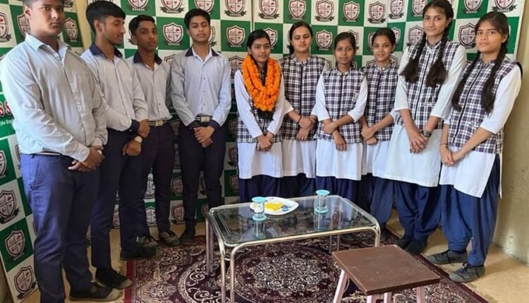 CBSE Board Result 2024: Misty of Shikhar Shiksha Sadan got fourth position in Muzaffarnagar