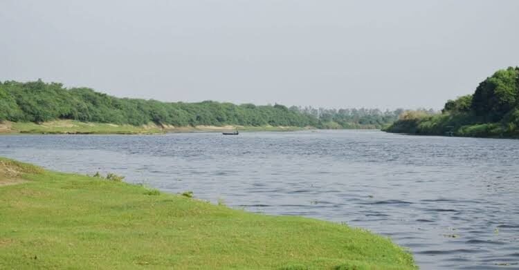 Faridabad News: 2 youths who came to bathe in the lake died due to drowning, the family members were in bad condition after crying.