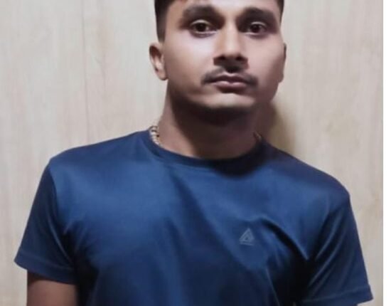 UP ATS gets big success, spy of Pakistani agency ISI arrested