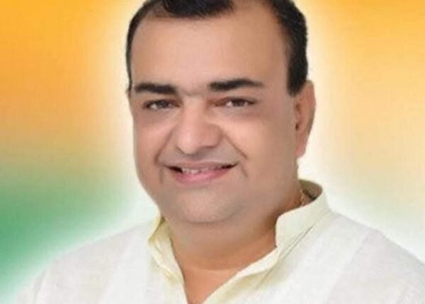 Akash will challenge the High Court's decision against SP leader Azam Khan in the Supreme Court.