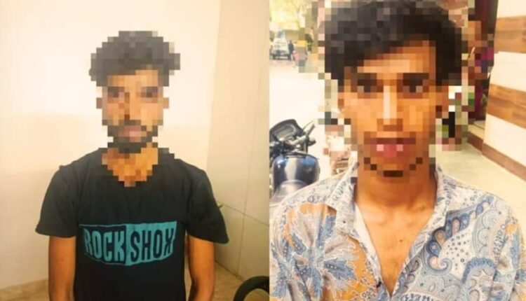 Delhi Crime: Minor youth stabbed to death in public