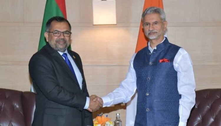 India extends budgetary support to Maldives with rollover of USD 50 million for another year