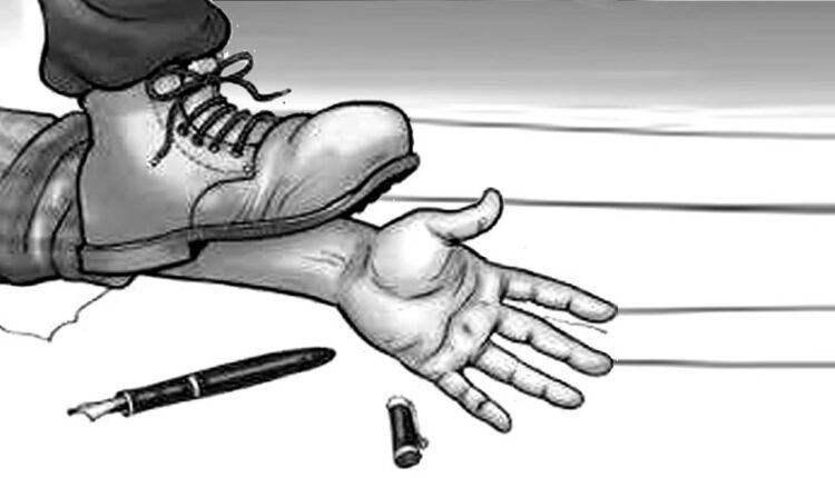 FIR will be filed against those who misbehave with journalists, they will be punished