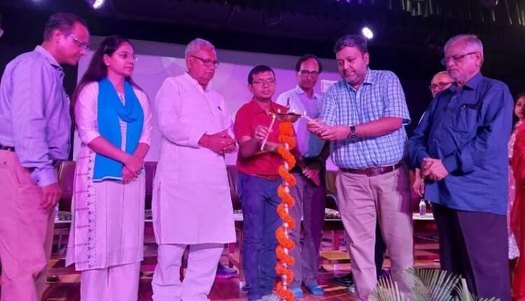 Doctors are the most important part of society: Gopal Narayan Singh