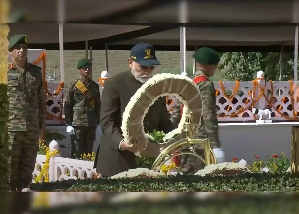 Pak has not learnt any lessons from history: PM Modi on Kargil Vijay Diwas