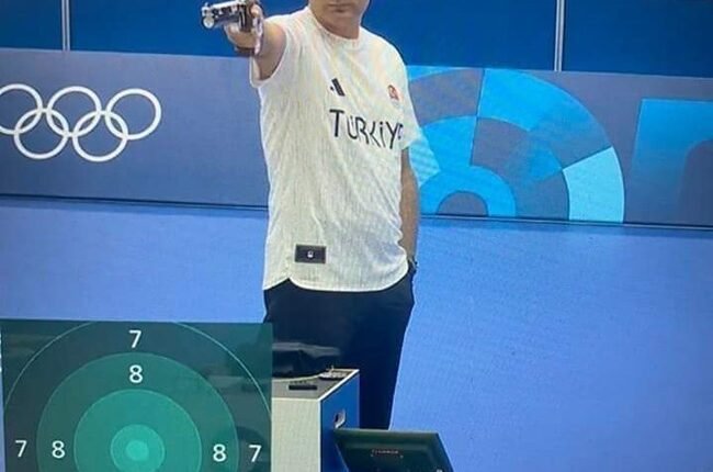 Turkish shooter Yusuf Dikec won silver medal at Paris Olympics
