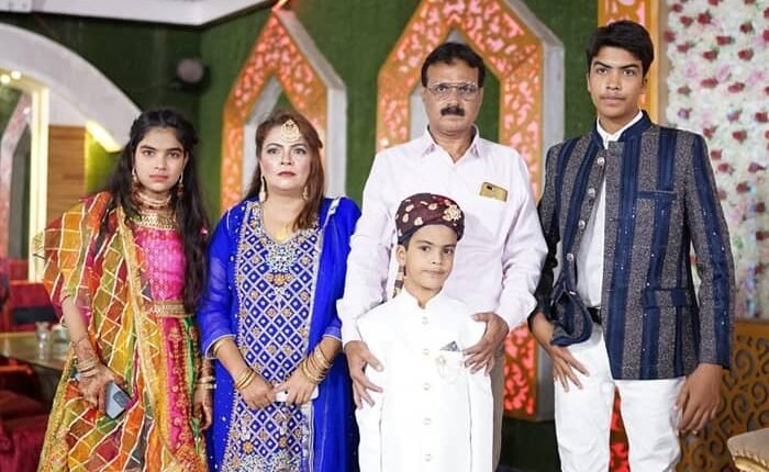 Majid Hussain of Rampur, trapped in Pakistan, his wife Tahir Jabeen and mother appealed for the return of children home