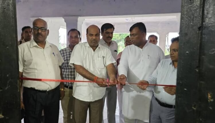 Exhibition organized in Rampur under Seva Pakhwada on the birthday of Prime Minister Narendra Modi