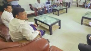 Haryana Vidhan Sabha Chunav Results: No sorrow of defeat, loser candidates reached among the public; Kah dali dil ki baat