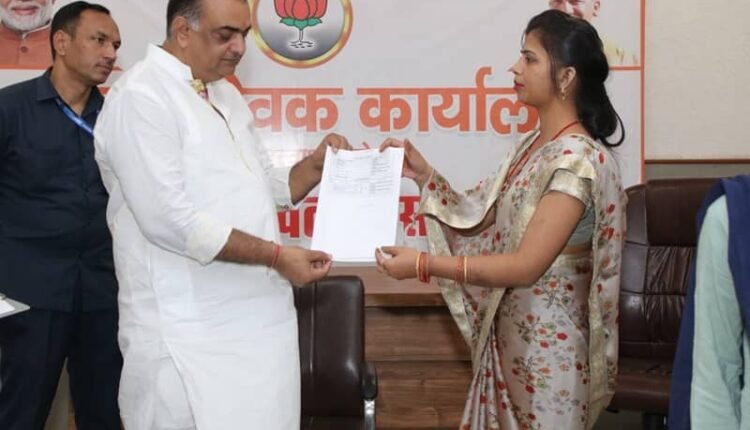 Modi government is working for the welfare of the poor by giving them free ration: Akash Saxena