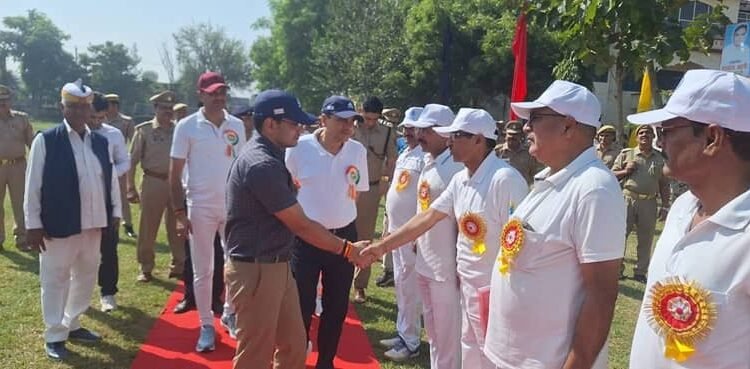 Rampur District Magistrate and Superintendent of Police inaugurated the 41st inter-district badminton competition