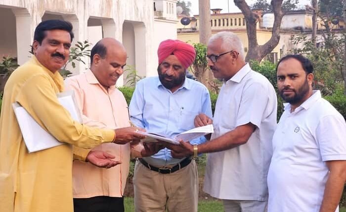 The district head filled the minister's form and became an active member