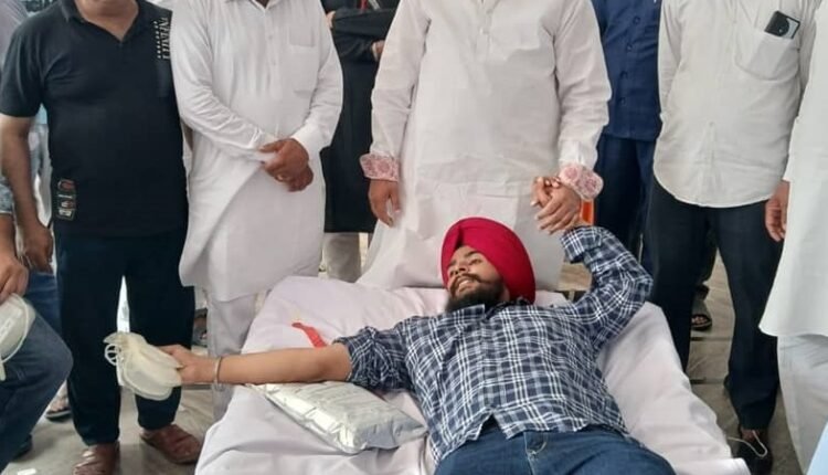 Veer Khalsa Seva Samiti organised a blood donation camp, see photos...