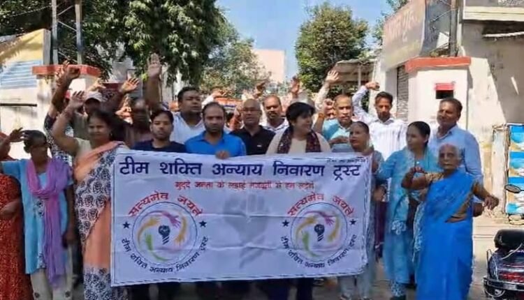 Modinagar police station surrounded: Anger over Team Shakti not filing FIR