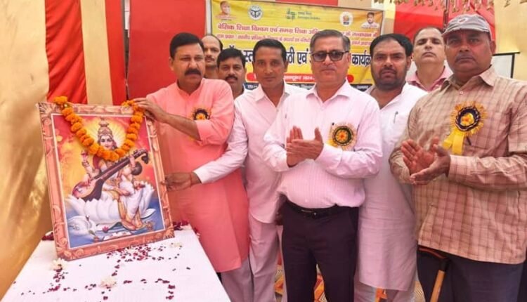 Coordination between the village head and the headmaster is essential for the successful running of the school - Mohanlal Saini