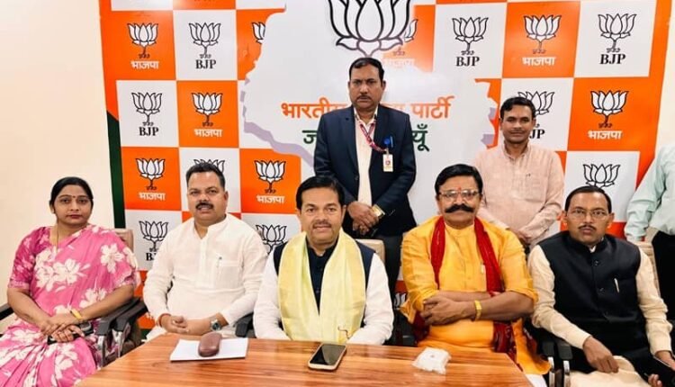 The poor will get flour, rice, pulses and onions at cheap prices under the Bharat brand: BL Verma