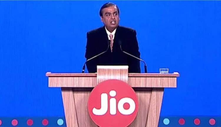 Mukesh Ambani made his mark, he is the only Indian in Fortune's list of 100 most powerful industrialists in the world
