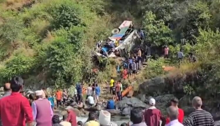 23 killed as bus falls into gorge in Uttarakhand