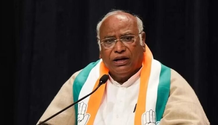 'We will run a nationwide campaign to conduct elections using ballot papers', Kharge's big announcement