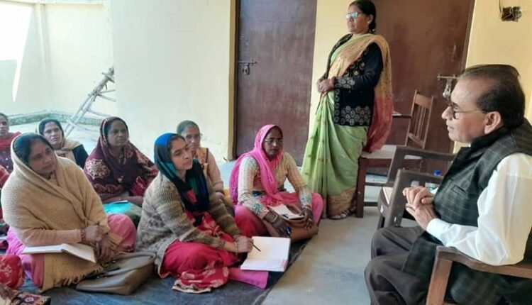 Training of Anganwadi workers started under Module-1 and Module-2