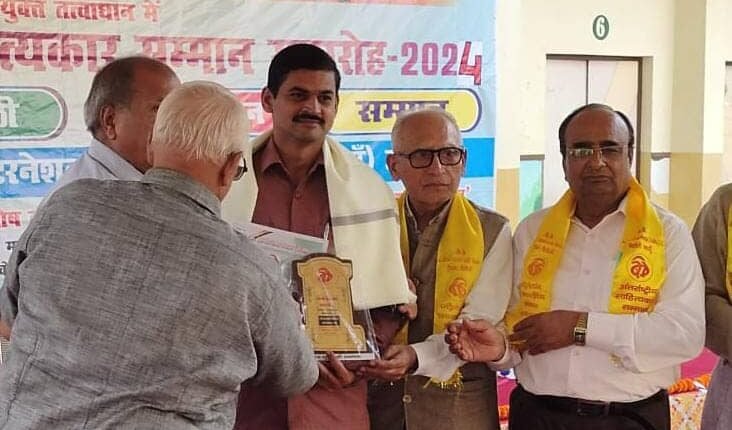 Poet Atul Kumar Sharma received "Vyangya Bhushan Shri" award