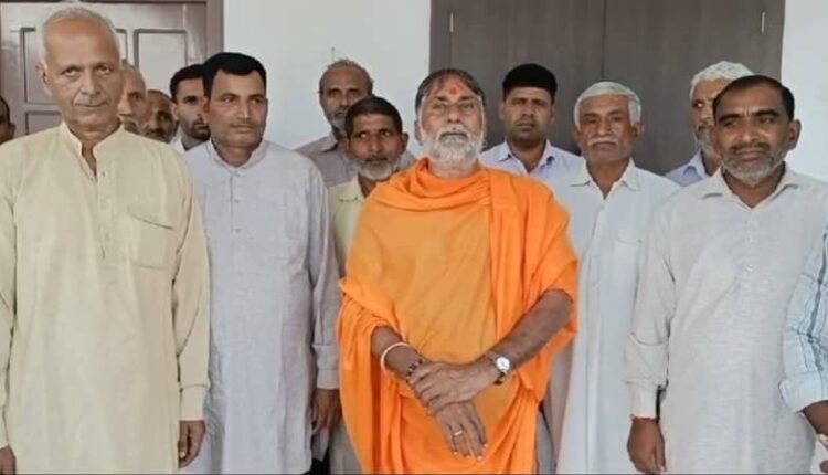 The Hindu Mahapanchayat scheduled to be held in village Kailavada Kalan in Khatauli area on November 7 has been postponed