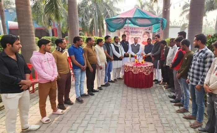 Congress workers celebrated the birth anniversary of former Prime Minister Indira Gandhi