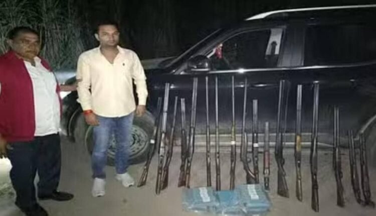 Smuggler supplying arms from Punjab arrested, 17 guns and 700 cartridges recovered