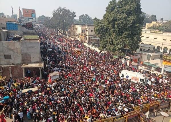 Influx of devotees in Ayodhya: Historic crowd gathered to see Ram Lalla