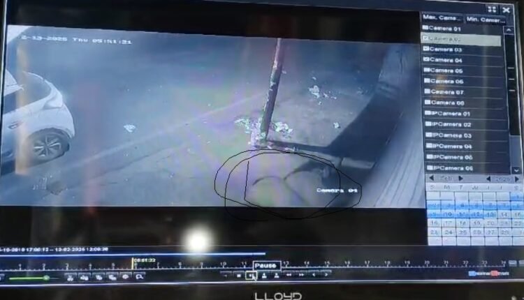 Amritsar: Late night theft in Chhahrata market, thieves stole goods worth lakhs