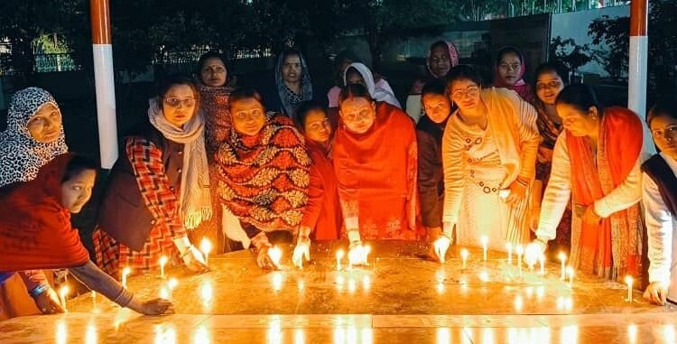 Women's Front took out a candle march in protest against the rape and murder of a Dalit girl in Ayodhya
