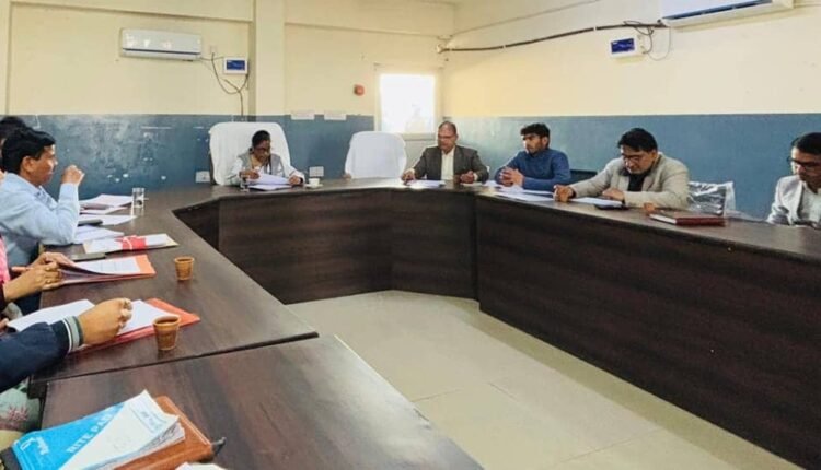 Review meeting of Rising Rajasthan Investor Meet held in Kotputli-Baharod