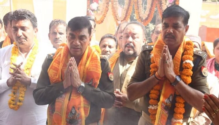 Rampur: Superintendent of Police and Additional Superintendent of Police participated in the Pran Pratishtha of Ekta Shiv Temple