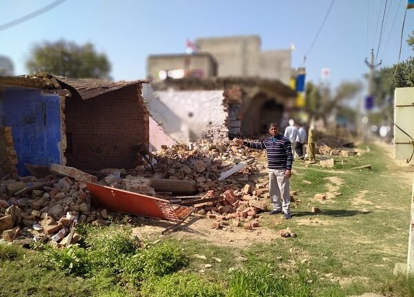 Tijara: Action to remove encroachment from the intersection to Ahimsa Circle intensified