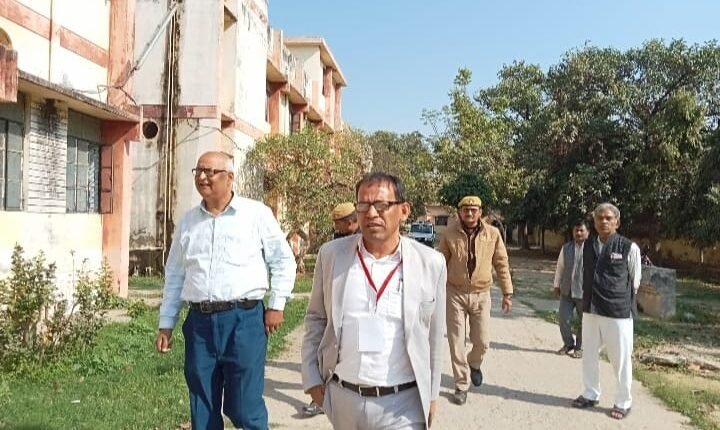 Uttar Pradesh Board Exam 2025: Zonal Magistrate inspects in Mirzapur