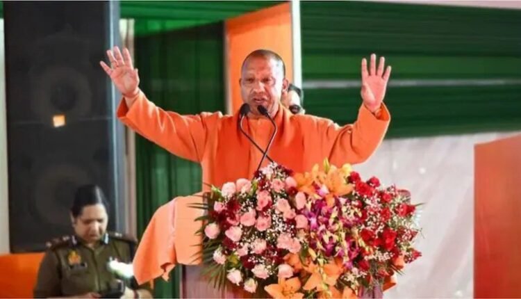 Chief Minister Yogi Adityanath reviewed the preparations for Basantik Navratri and Shri Ram Navami