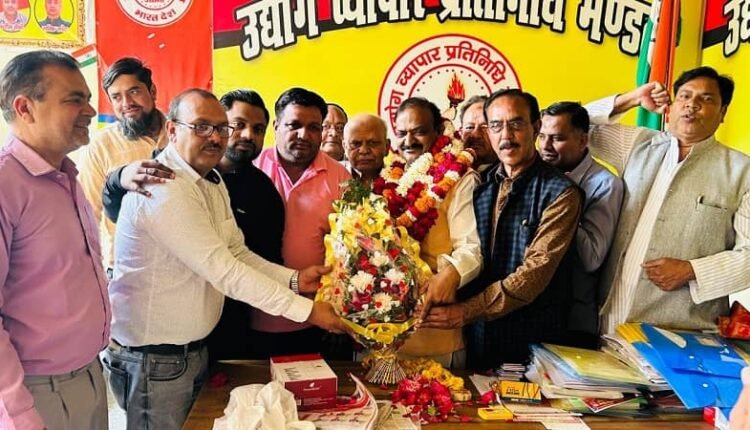 Rampur: Grand welcome to the National President in the meeting of Industry Trade Delegation