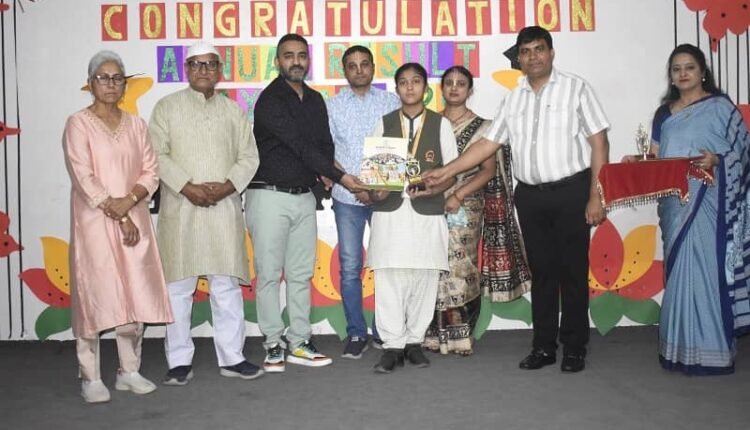 Dreams will be fulfilled by working hard with honesty- Deepak Dhiman